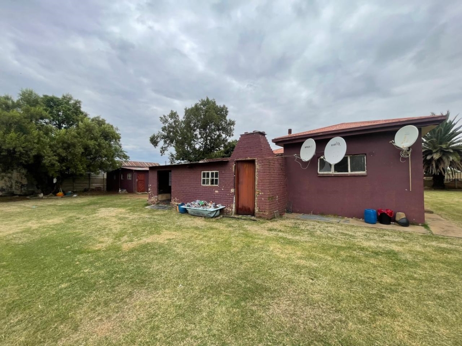 7 Bedroom Property for Sale in Wolmaransstad North West